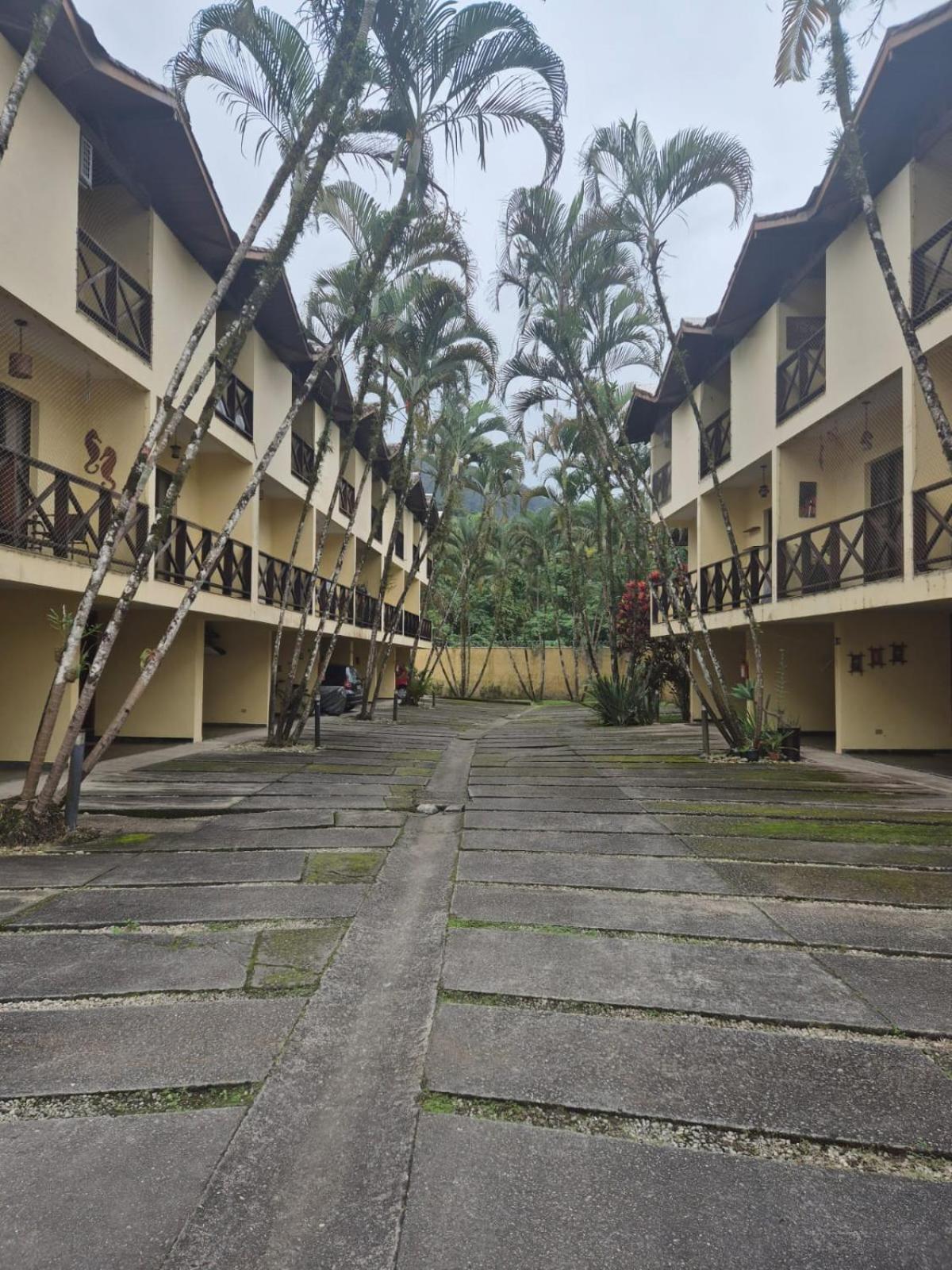 Casa 7 Em Ubatuba No Centro Condominio Com Piscina E Churrasqueira Dış mekan fotoğraf